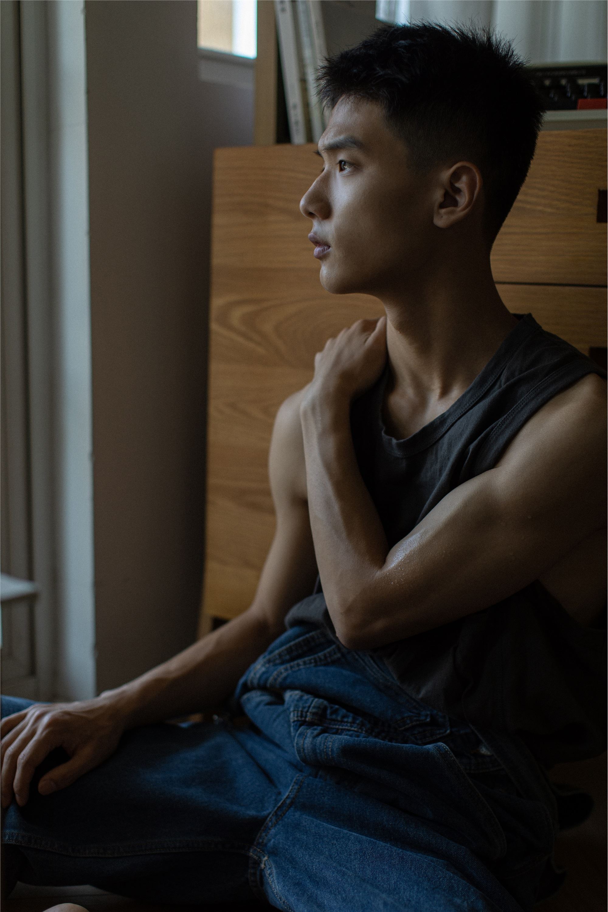 YITUYU艺图语 2021.08.21 背带裤男孩 周安